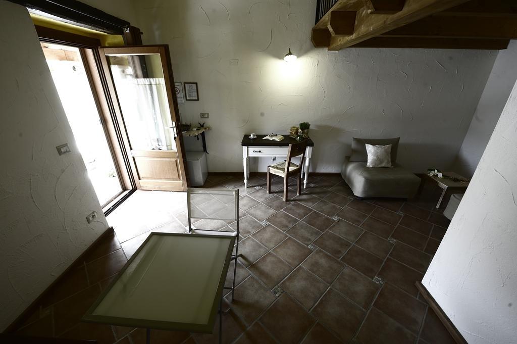 Bed and Breakfast Il Giardino Degli Aranci Mores Номер фото