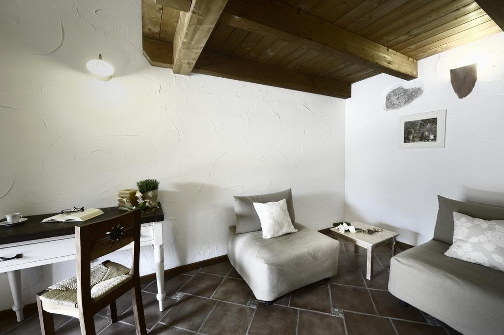 Bed and Breakfast Il Giardino Degli Aranci Mores Номер фото