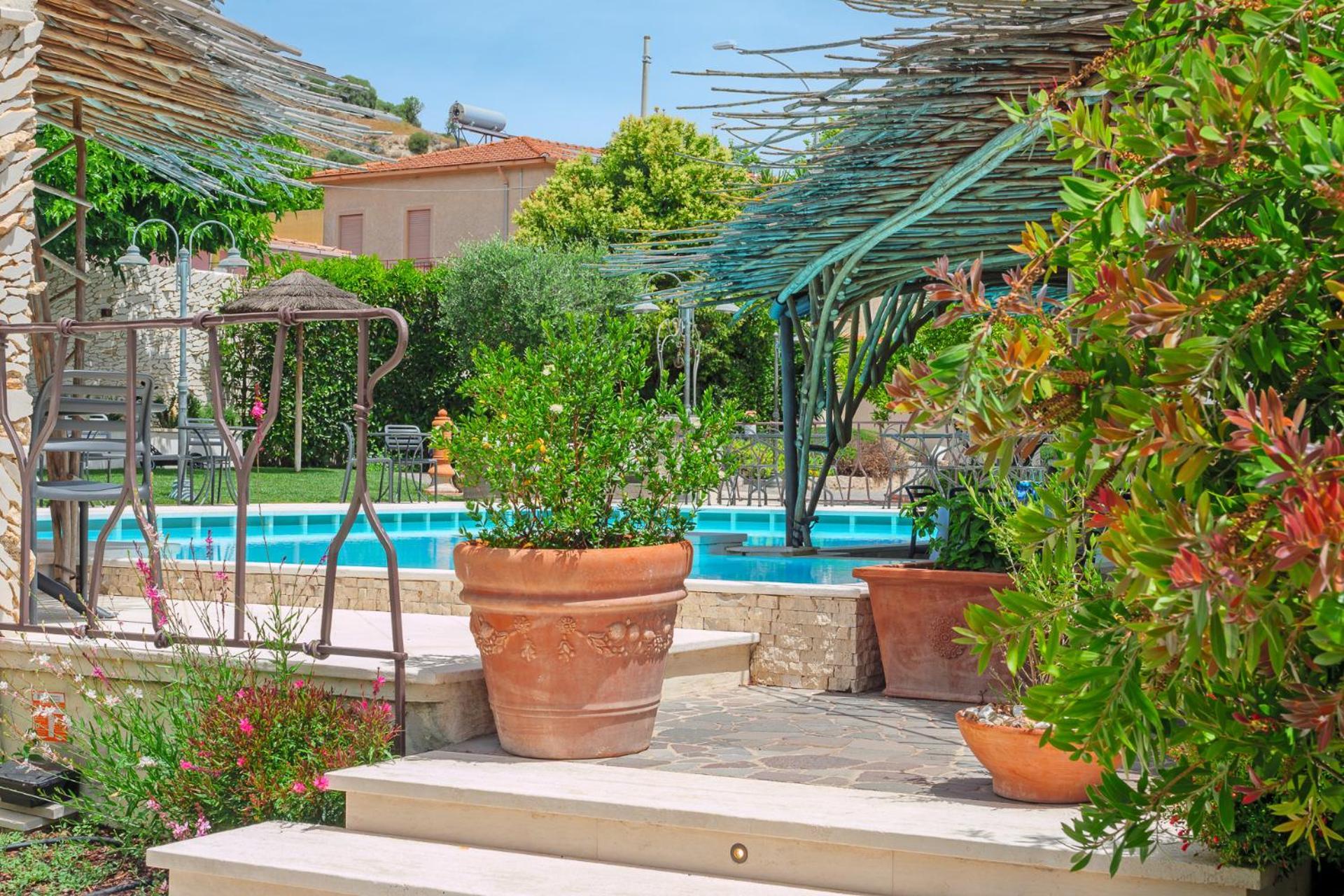 Bed and Breakfast Il Giardino Degli Aranci Mores Экстерьер фото
