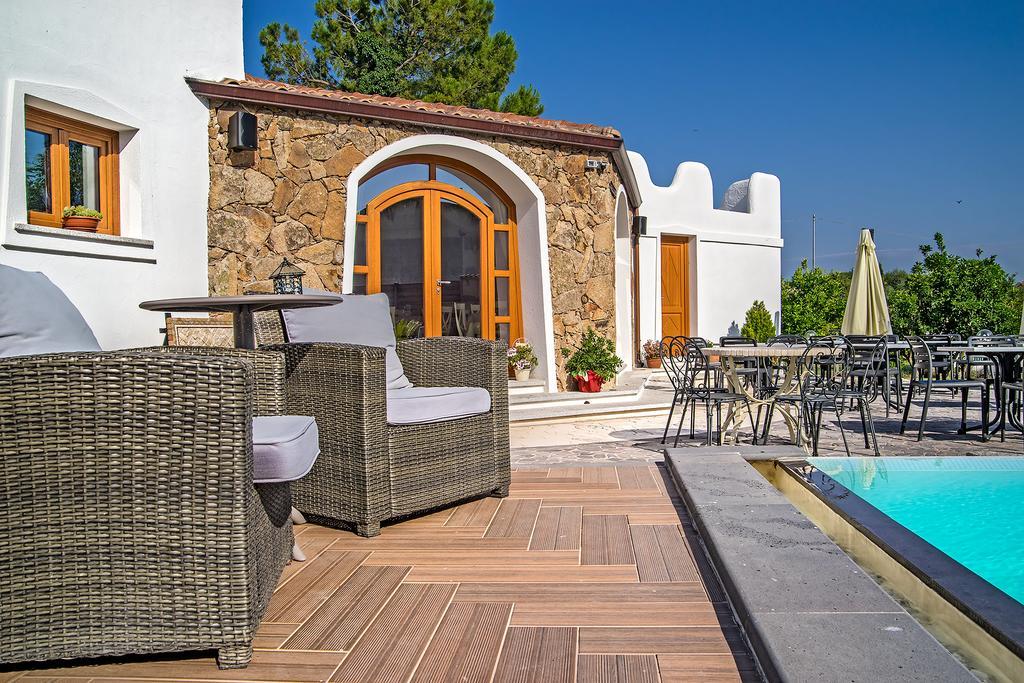Bed and Breakfast Il Giardino Degli Aranci Mores Экстерьер фото